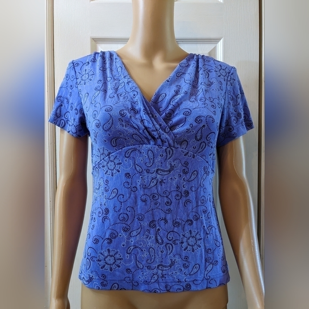 Pre-owned Ronni Nicole by Ouida petite size 8P purple shirt, TA